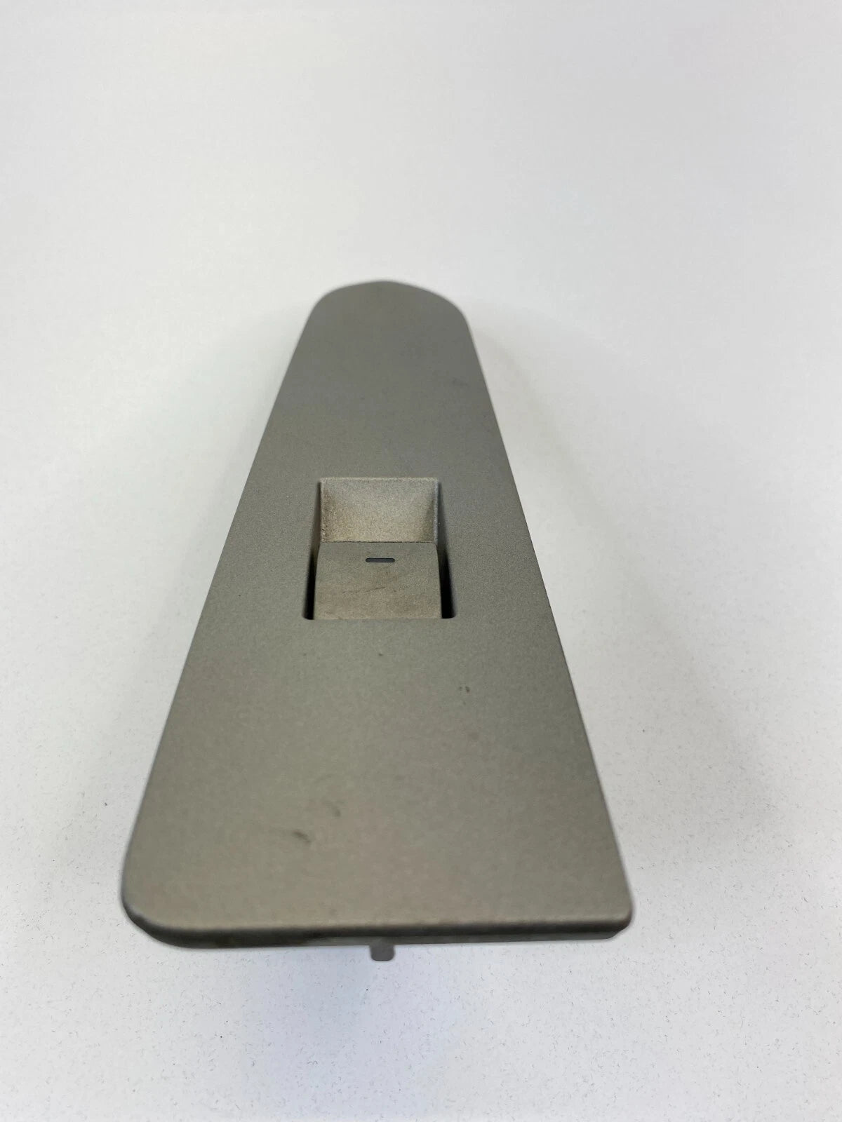 2007-2009 LINCOLN MKZ 06 ZEPHYR REAR RIGHT PASSENGER WINDOW SWITCH BEZEL OEM