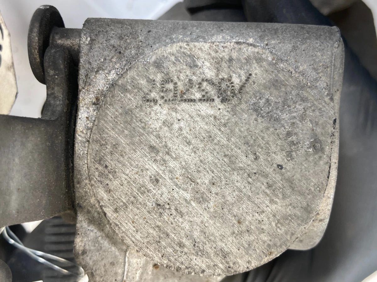 03-11 SAAB 9-3 2.0T REAR BRAKE CALIPERS PAIR LEFT RIGHT WITH HANDBRAKE MECHANISM