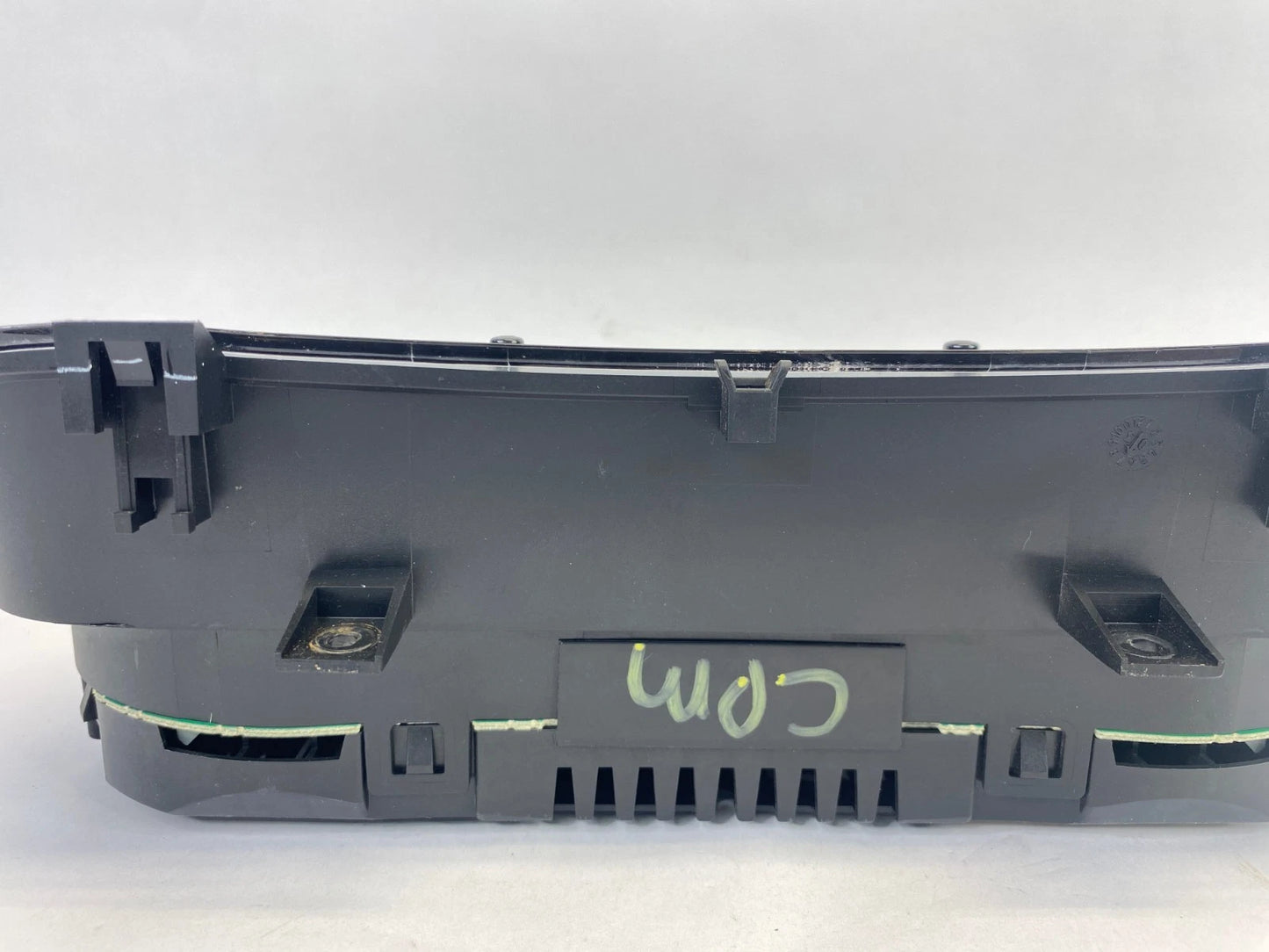 2004 2005 VW JETTA INSTRUMENT CLUSTER DASH TACHOMETER 174K MILES OEM A2C53031728