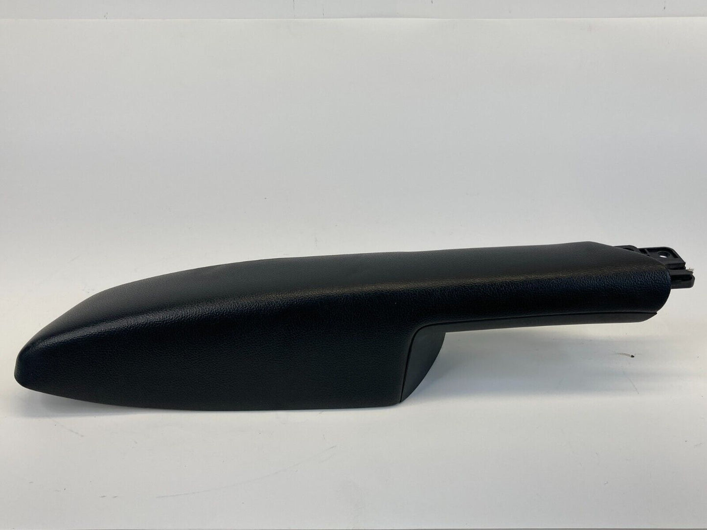 2010-2013 Kia Forte Rear Right Side Inner Interior Door Armrest Arm Rest Handle