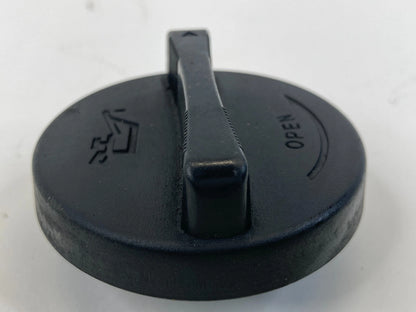 2005-2010 KIA SPORTAGE 2.0L L4 4 CYLINDER ENGINE OIL FILLER FLUID CAP OEM