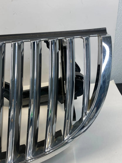 1998-2002 LINCOLN TOWN CAR FRONT UPPER GRILLE CHROME W/ EMBLEM XW13-8200-BA OEM