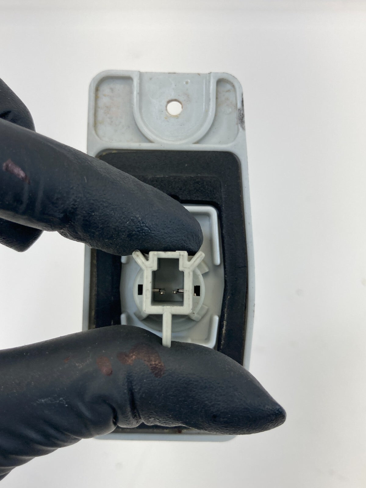 2007-2014 Nissan Maxima Rear Trunk Lid Left Or Right License Plate Light Lamp