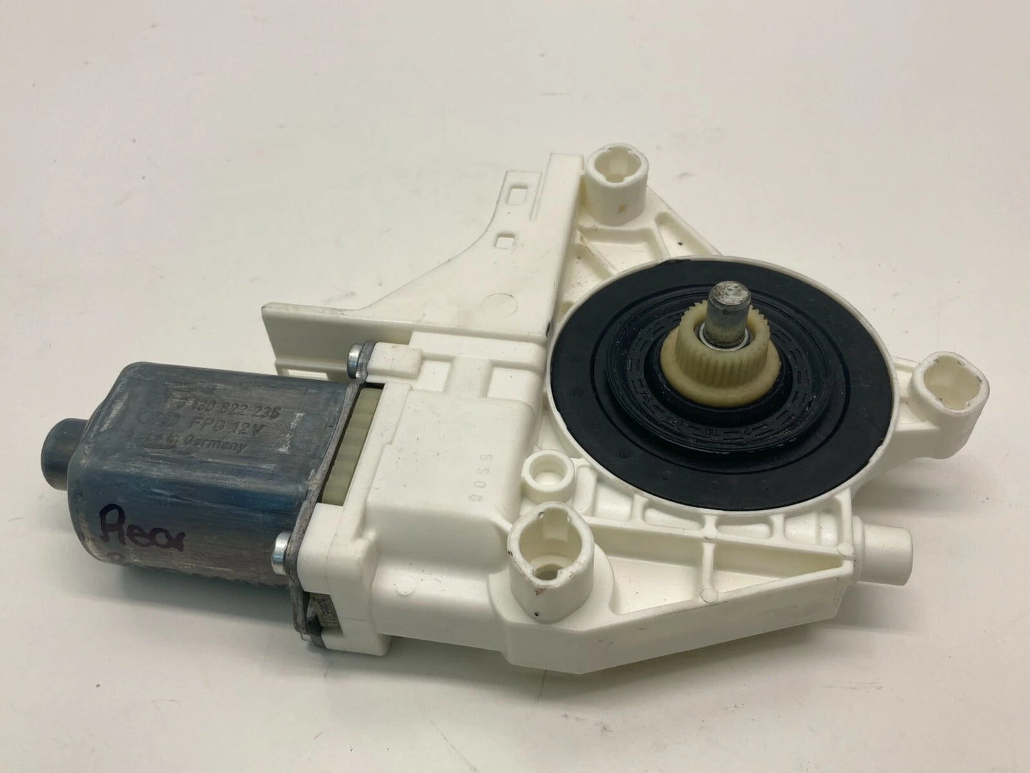 2005 2006 2007 FORD FREESTYLE REAR RIGHT SIDE DOOR WINDOW MOTOR 0130822235 OEM