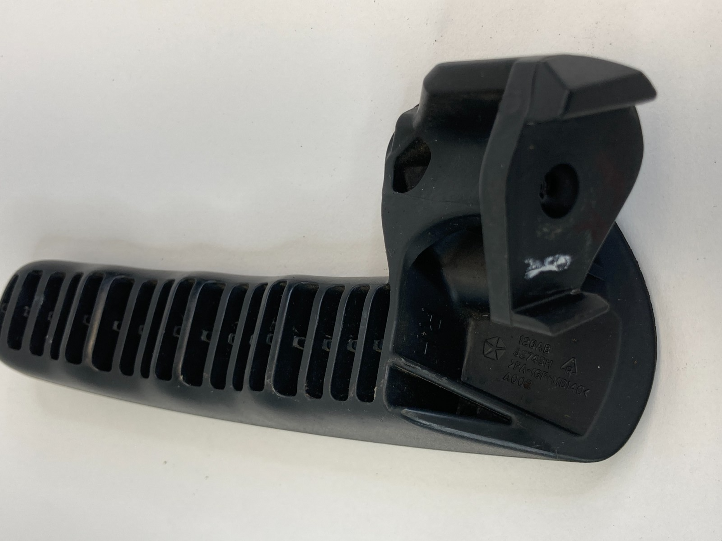 2003-2005 Dodge RAM 2500 Front Right Passenger Side Inner Door Handle 32743H