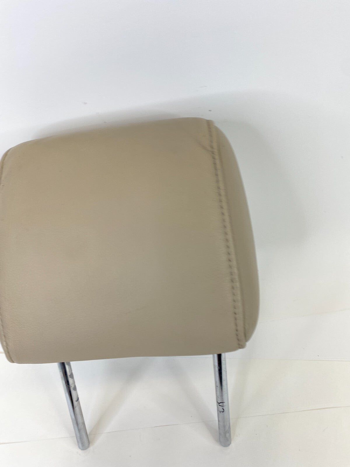 2007 2008 Toyota Solara Front Right Passenger Side Seat Headrest Head Rest OEM