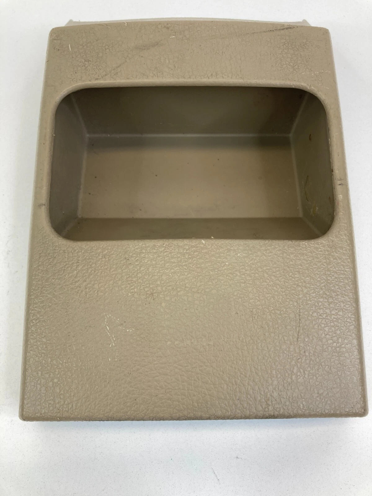 2007 2008 LINCOLN MKZ REAR CENTER CONSOLE BIN COVER PANEL TRIM 1138320-AA