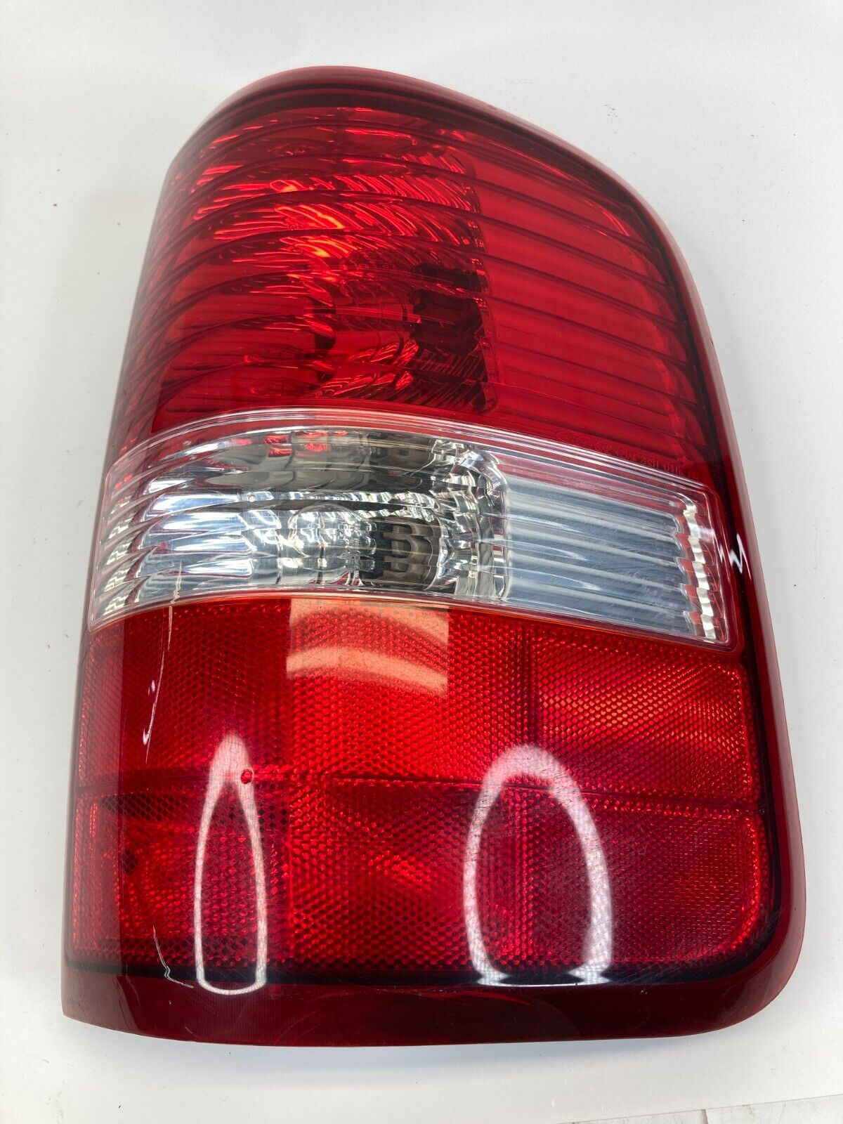 2004-2008 Ford F-150 F150 Right Passenger Tail Light Taillight 4L34-13B504-A OEM