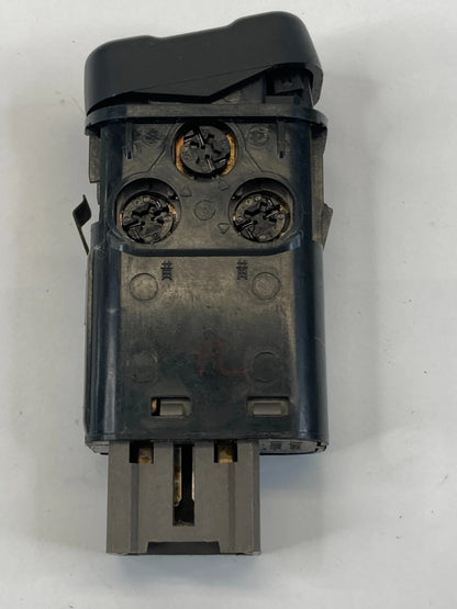 2002-2004 HONDA ODYSSEY FRONT LEFT HEATED SEAT CONTROL SWITCH BUTTON M15994 OEM