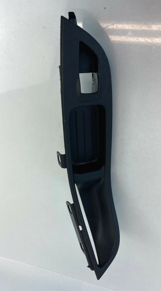 2012-2018 FORD FOCUS FRONT RIGHT DOOR WINDOW SWITCH COVER BEZEL BM51-240A4A OEM