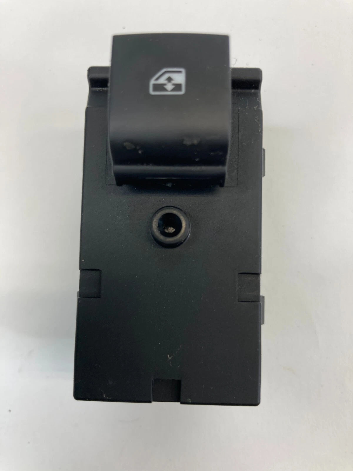 2010-2017 CHEVY EQUINOX REAR LEFT SIDE DOOR WINDOW CONTROL SWITCH 20933566