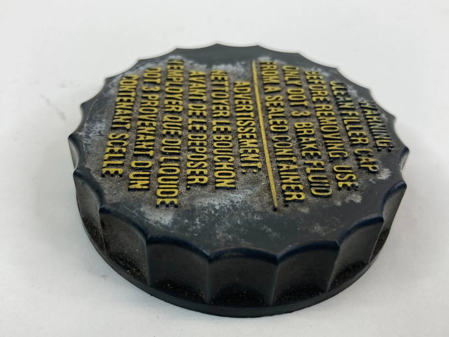 2003-2006 FORD EXPEDITION 4.6L V8 BRAKE MASTER CYLINDER FLUID RESERVOIR CAP TOP