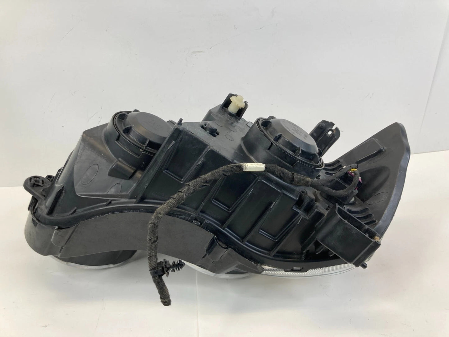 2012-2016 CHEVROLET SONIC FRONT RIGHT HEADLIGHT LAMP HALOGEN 42390434 OEM