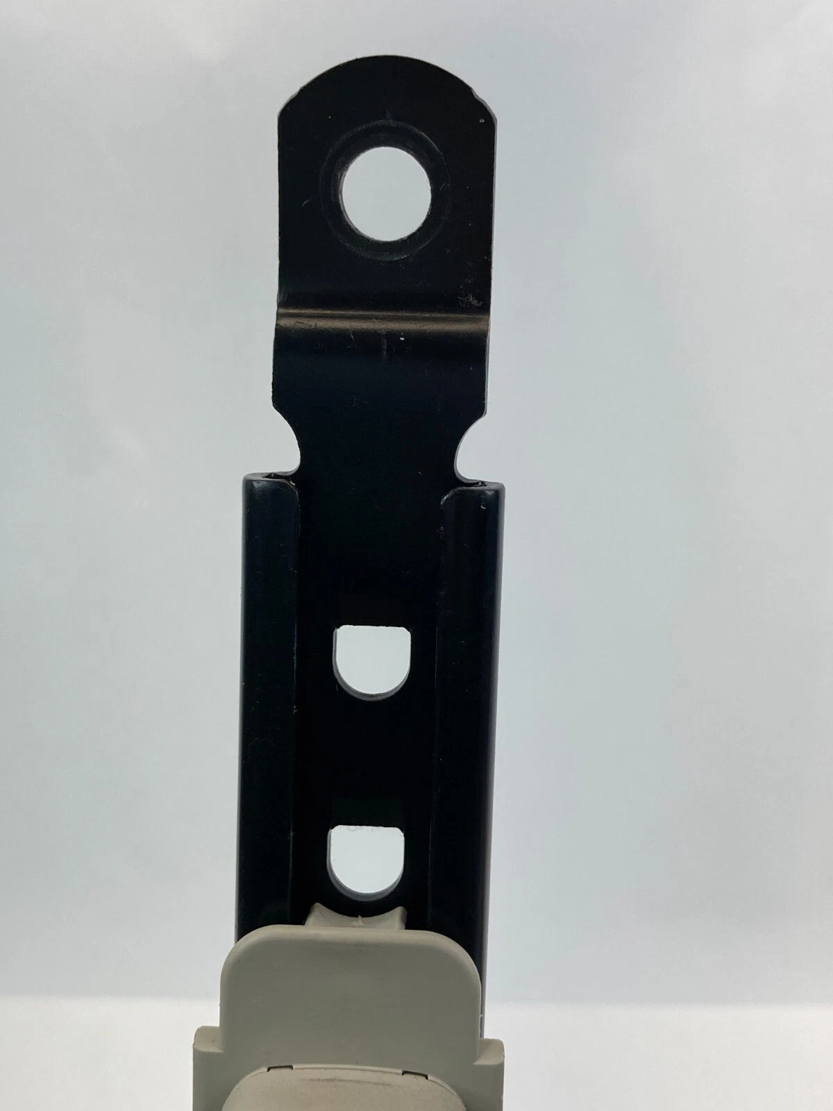 2007-2010 NISSAN SENTRA FRONT LEFT SIDE SEAT BELT HEIGHT ADJUSTER ASSEMBLY OEM