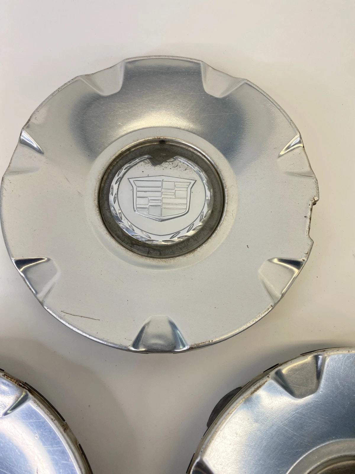 2004-2009 CADILLAC CTS CENTER CAP CAPS WHEEL HUB CAP HUBCAP SET OF 3 9595437 OEM