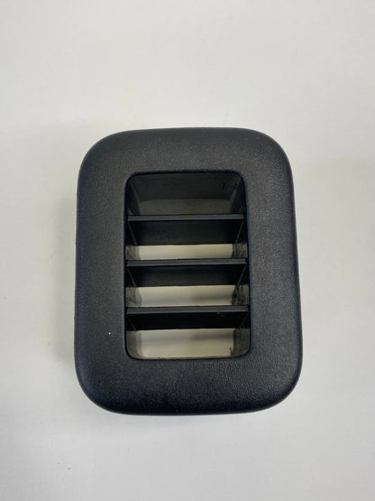 2009-2012 CHEVROLET TRAVERSE FRONT RIGHT DEFROSTER DEFOGGER AIR VENT GRILLE OEM