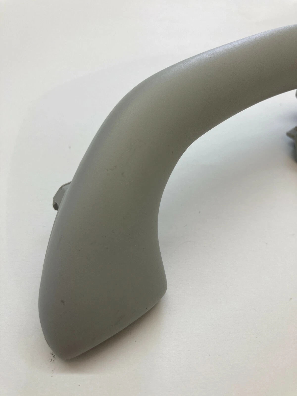 2006 2007 VOLKSWAGEN PASSAT SEDAN REAR LEFT ROOF GRAB GRIP HANDLE 1K0857607J OEM