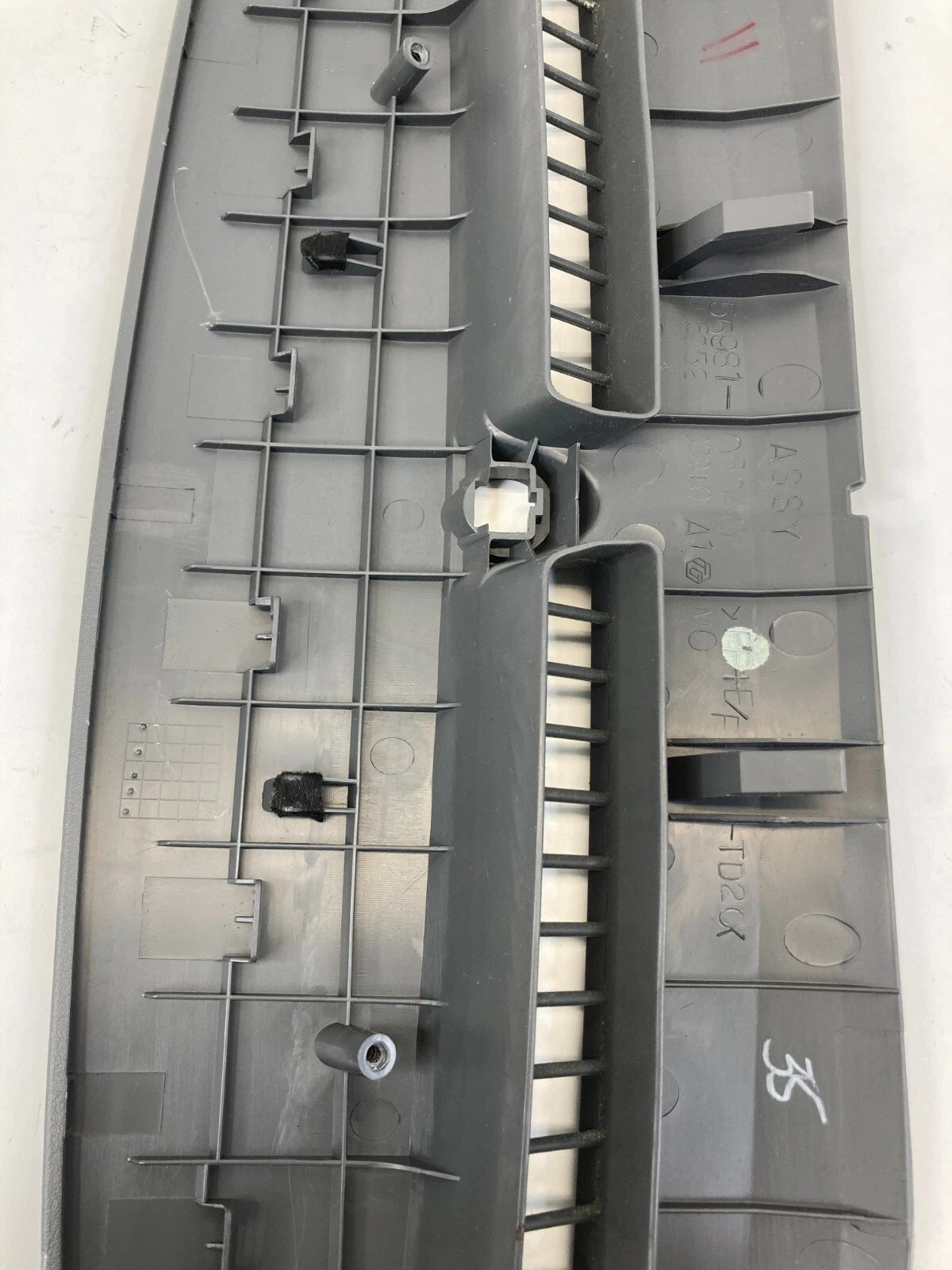 2007-2011 TOYOTA CAMRY DASH PANEL DEFROSTER VENT TRIM PANEL 55981-06010 OEM