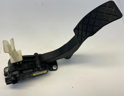 2001-2005 VW JETTA GOLF ACCELERATOR GAS PEDAL SENSOR ASSEMBLY OEM 6Q1723503E
