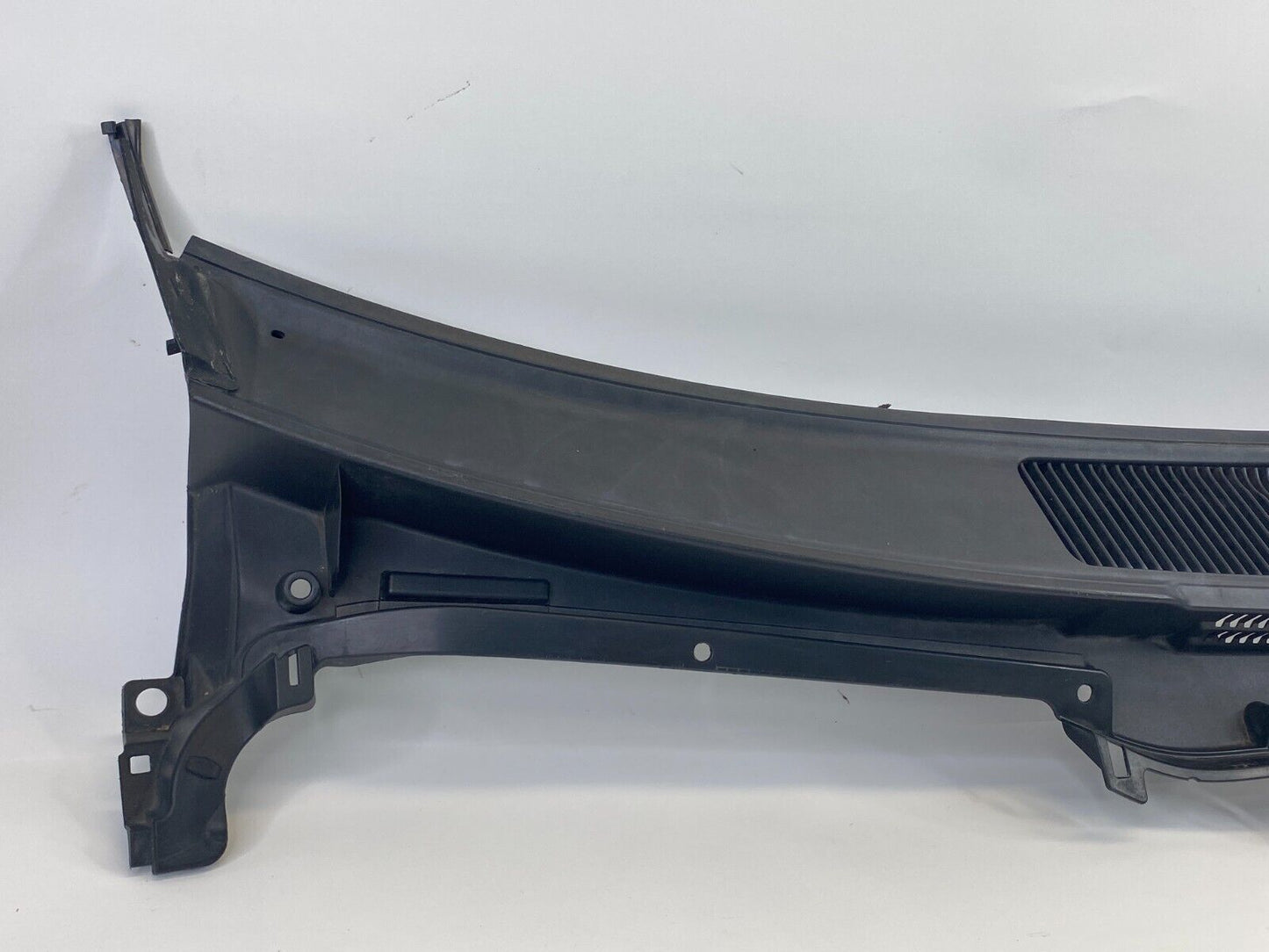 2013-2015 Lexus IS250 Front Bumper Grille Bracket 55708-53060 OEM