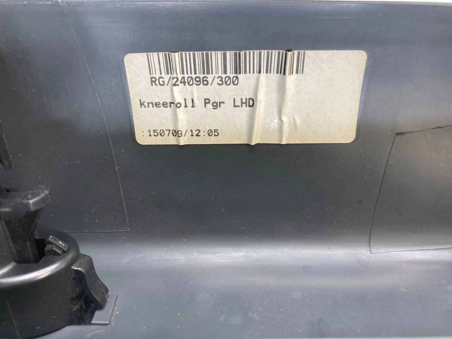 2007-2012 MINI COOPER FRONT RIGHT KNEE GUARD GLOVE BOX OPENER 51452752831 OEM