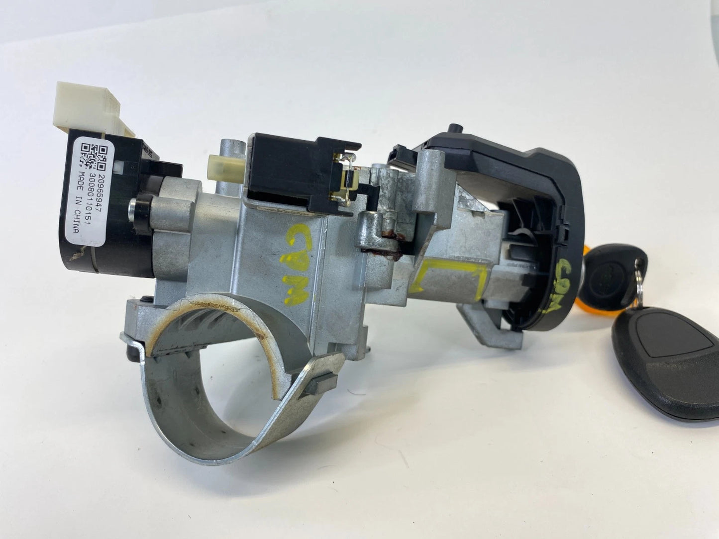 2009-2017 CHEVROLET TRAVERSE IGNITION SWITCH LOCK CYLINDER WITH KEY OEM 22756010