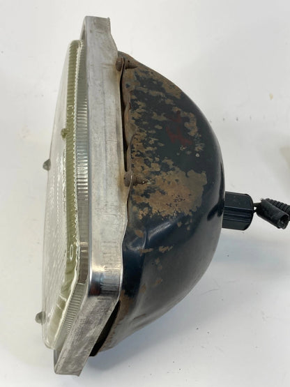 1999-2010 Ford F-250 Super Duty Left Headlight Headlamp Sealed Beam Halogen OEM