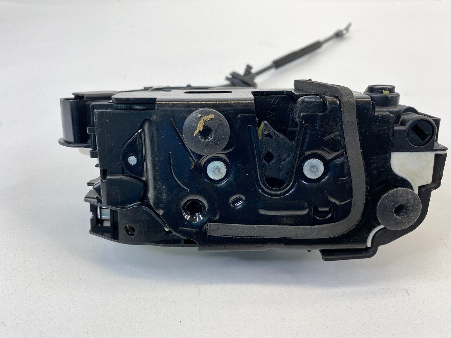 2009-2012 Volkswagen Tiguan Rear Right Door Lock Latch Actuator 5N0839016E OEM