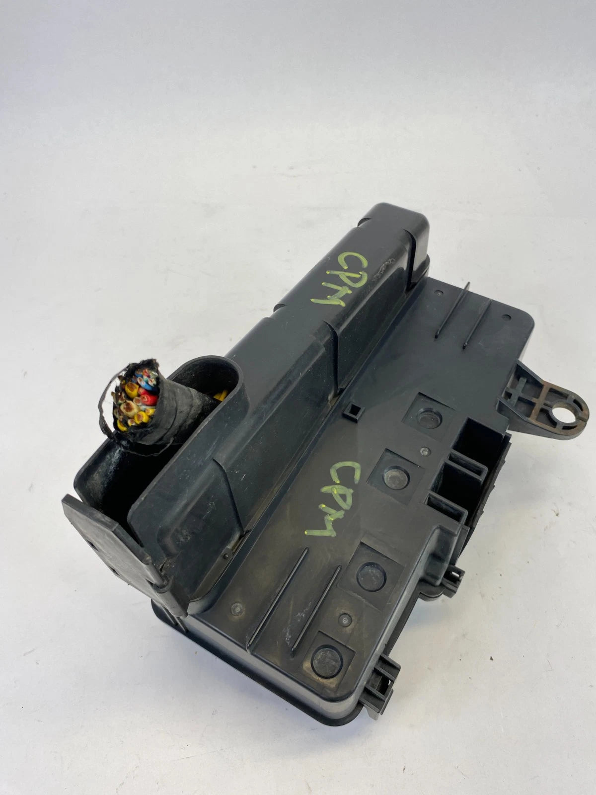 2003-2005 HONDA PILOT 3.5L ENGINE FUSE RELAY BOX BLOCK W/ COVER S9V-A3 OEM