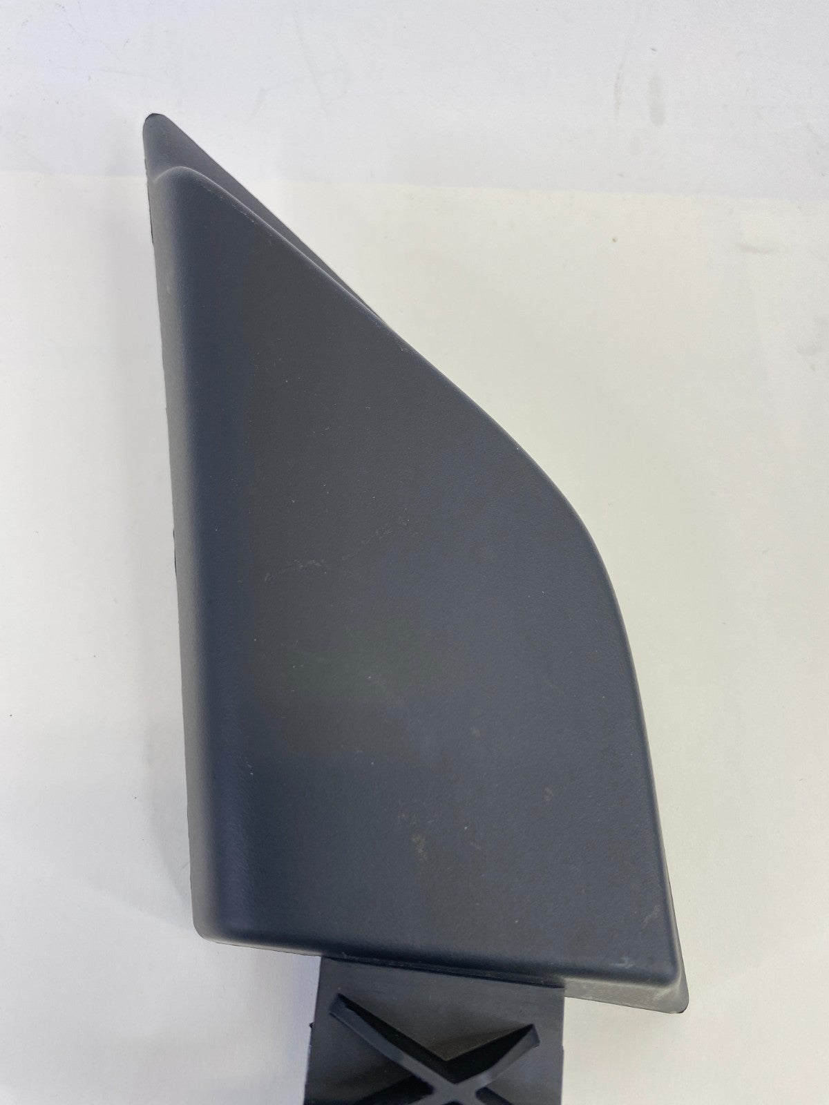 2007-2009 Cadillac SRX Front Left Interior Door Mirror Corner Cover Trim OEM