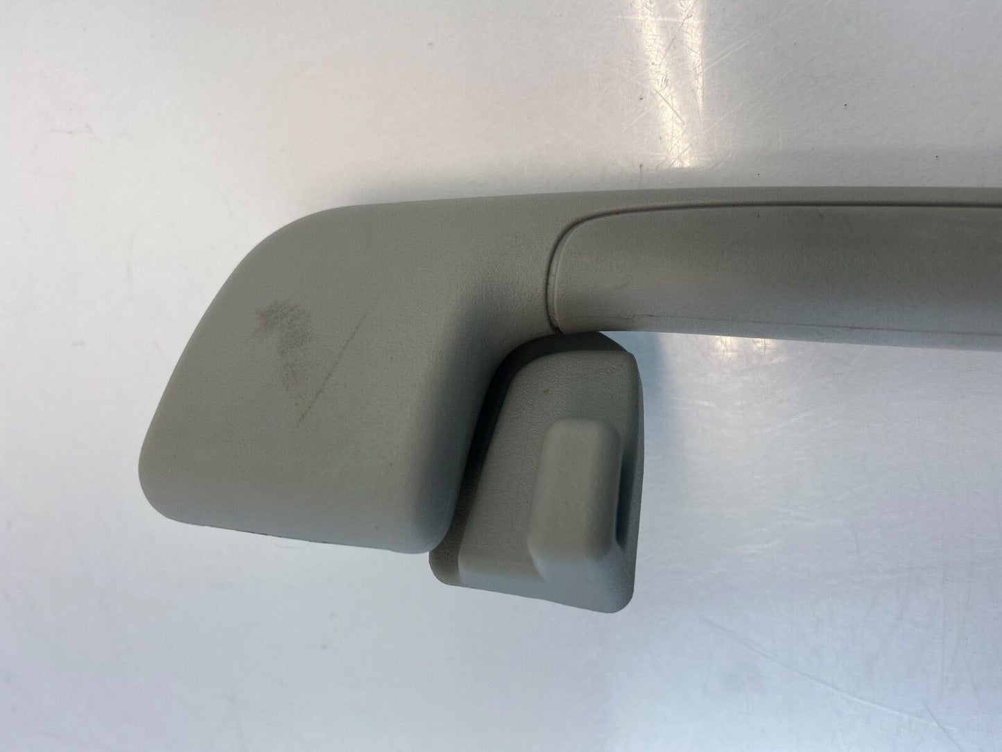 2010-2017 Chevrolet Equinox Rear Left Roof Overhead Grab Assist Handle 654129907