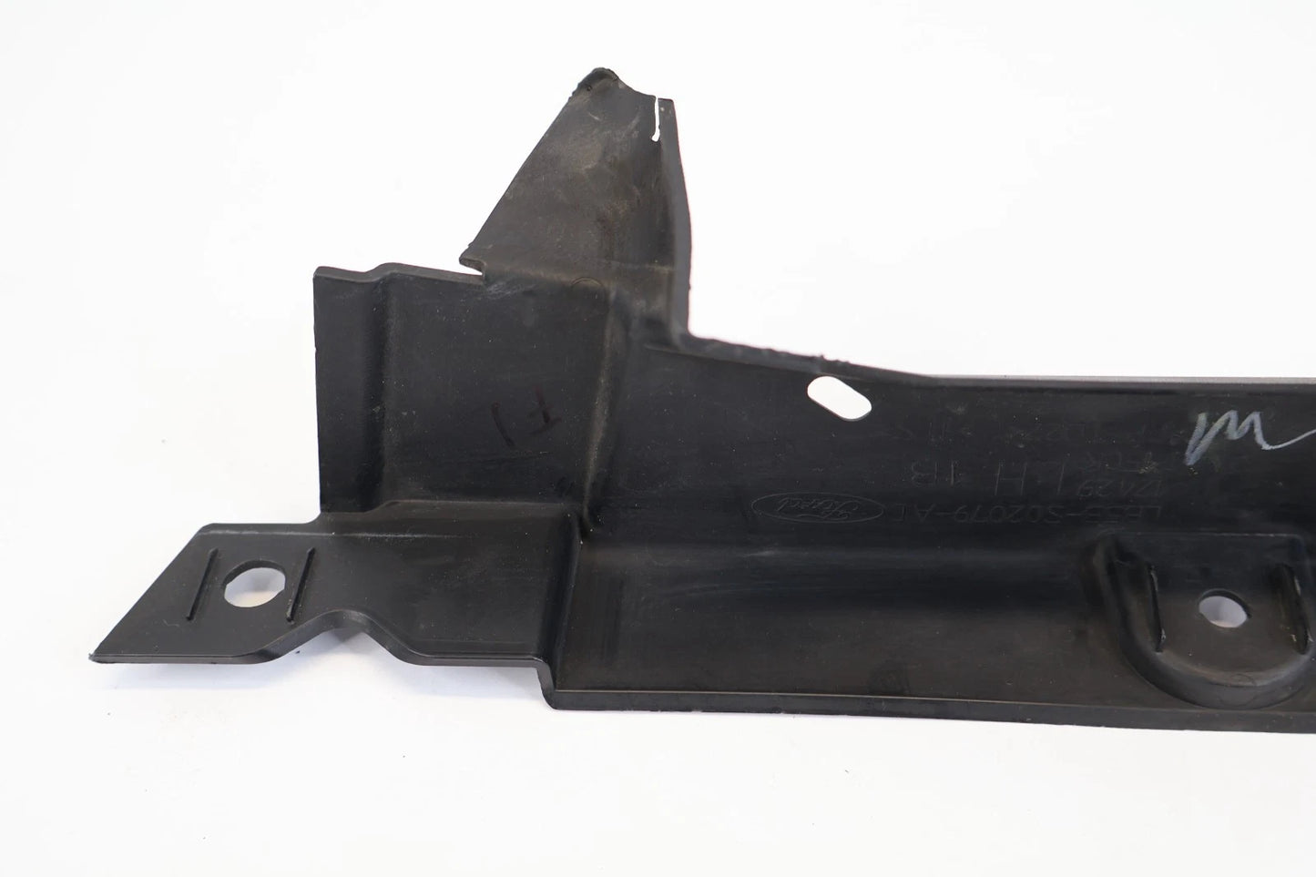 2020-2024 FORD EXPLORER FRONT LEFT FENDER UPPER LEDGE TRIM COVER LB5BS02079A OEM