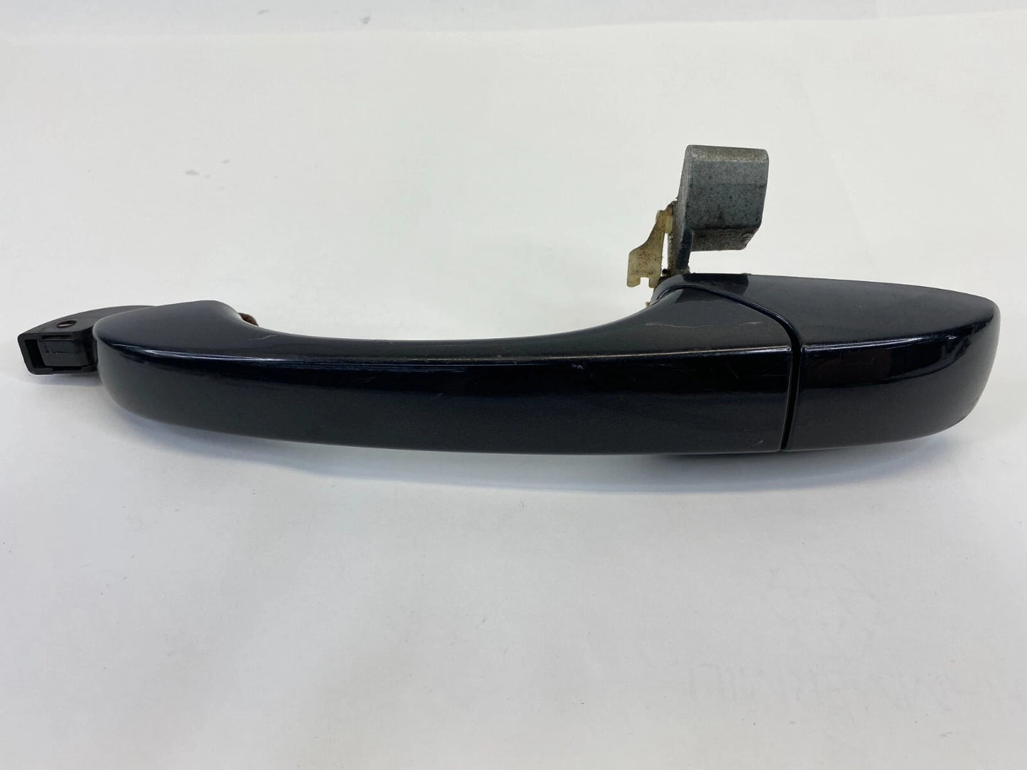 2005-2008 DODGE MAGNUM REAR LEFT SIDE EXTERIOR OUTER DOOR HANDLE ASSEMBLY OEM