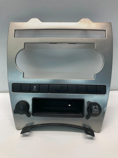 05 06 07 JEEP GRAND CHEROKEE CLIMATE CONTROL DASH BEZEL TRIM PANEL 56050153AF