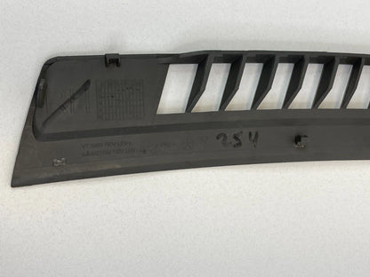 2005-2007 JEEP GRAND CHEROKEE UPPER RIGHT DASH DEFROST VENT COVER 5JM66TRM