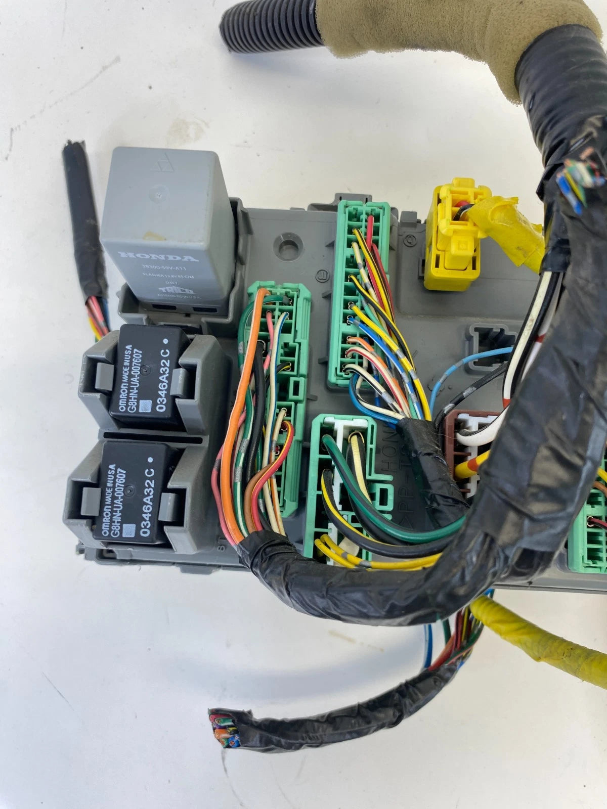 06-08 HONDA PILOT LEFT MULTIPLEX FUSE BOX MODULE W WIRE HARNESS 38800S9VA310 OEM