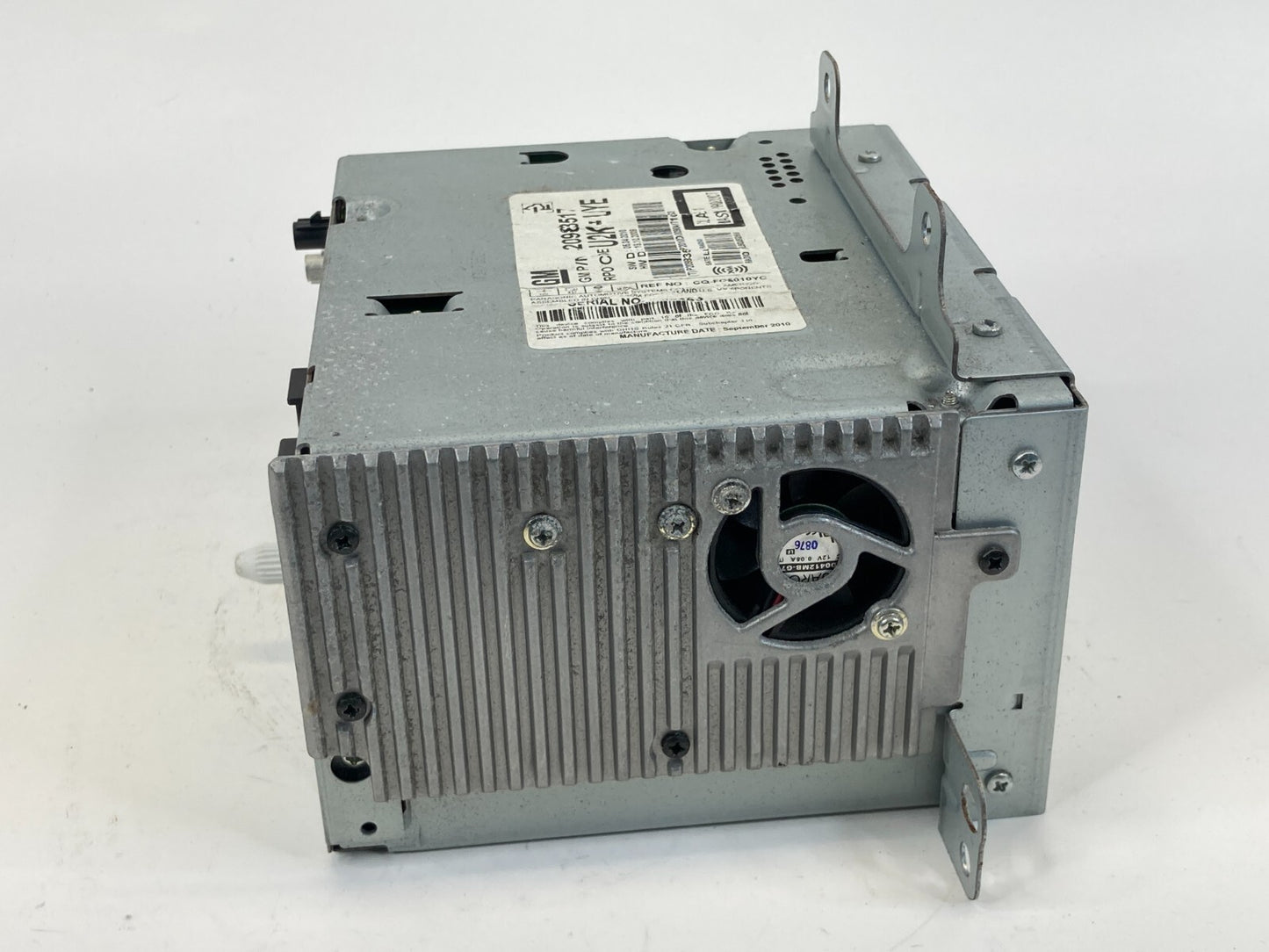 2011 11 Buick Regal AM/FM Radio CD Disc Player Receiver 20983517 OEM