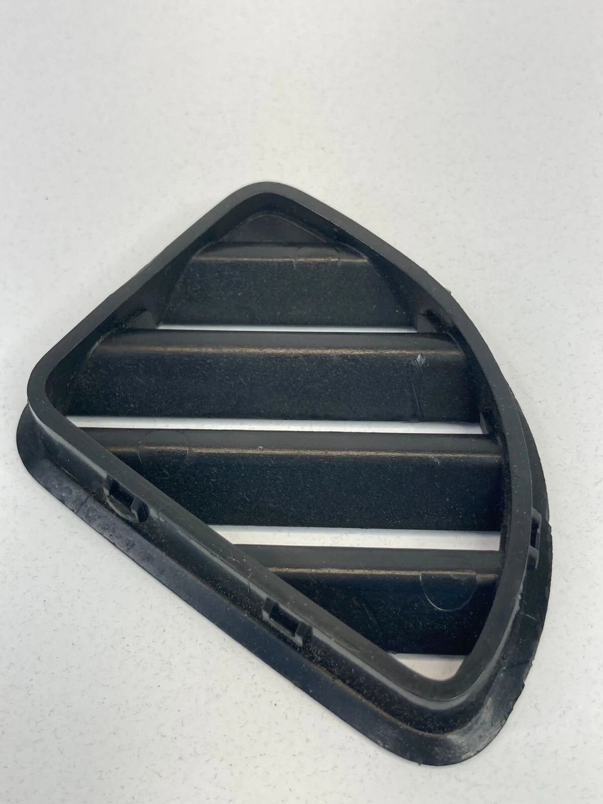 2010-2012 DODGE CALIBER RIGHT PASSENGER SIDE DASH AC AIR VENT GRILLE DEFROSTER