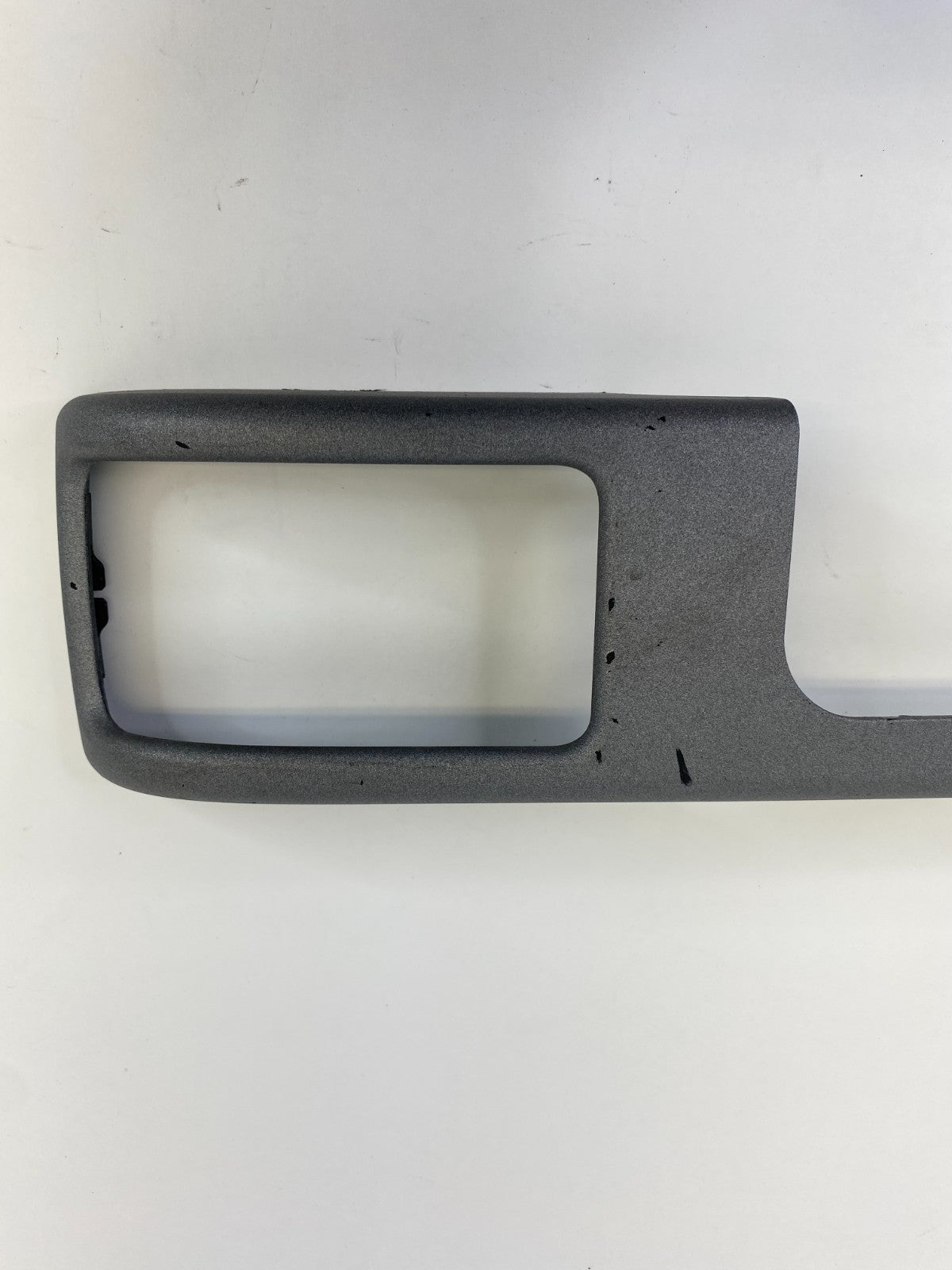 2003-2006 Range Rover Rear Right Side Interior Door Handle Cover Trim Bezel OEM
