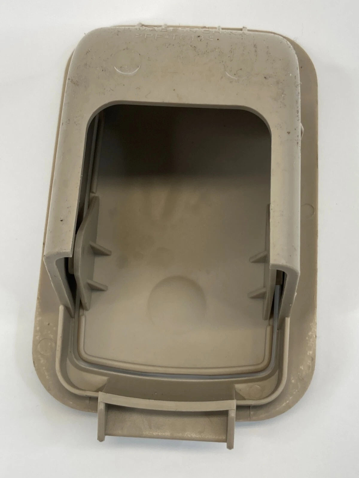 2011-2017 BUICK REGAL REAR SEAT CHILD ANCHOR HOLE TRIM COVER CAP 15795997 OEM