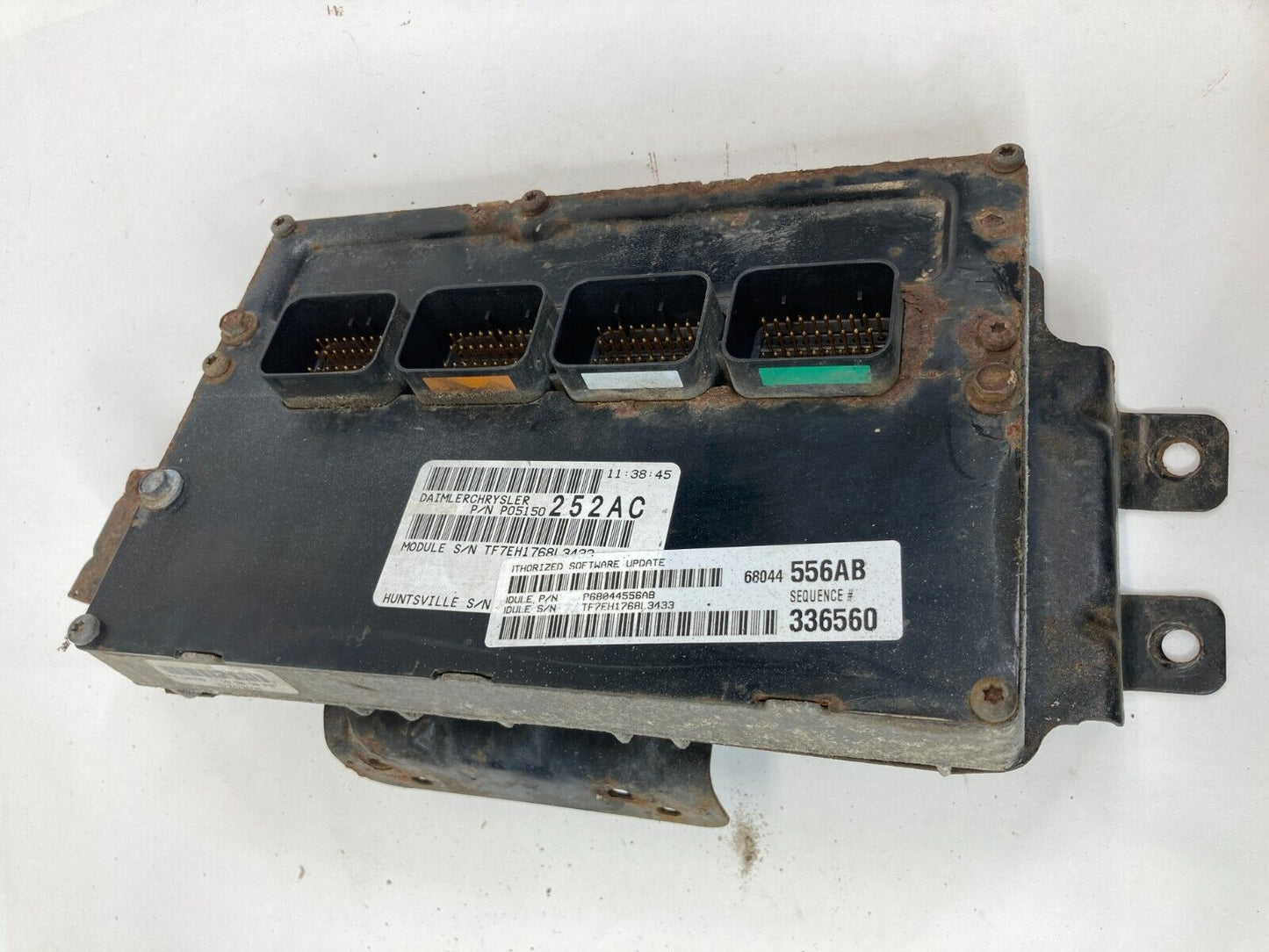 08-10 Chrysler Town & Country 3.8L AT Engine Computer Control Module 05150252AC