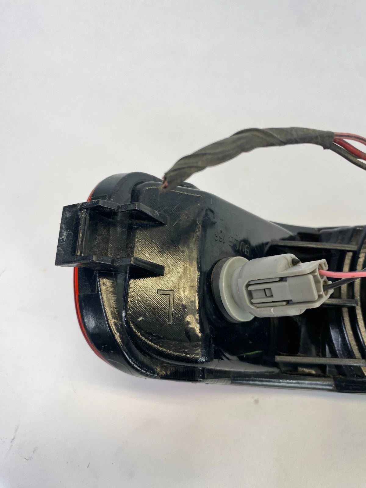 2000-2005 ECLIPSE REAR LEFT LH BUMPER REVERSE BACKUP LIGHT LAMP AFTERMARKET