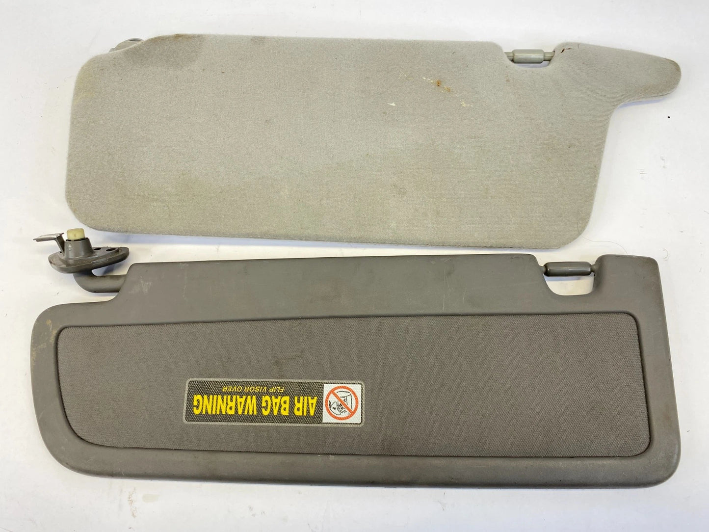 2001-2005 HONDA CIVIC SUN VISOR SET PAIR DRIVER AND PASSENGER SIDE OEM