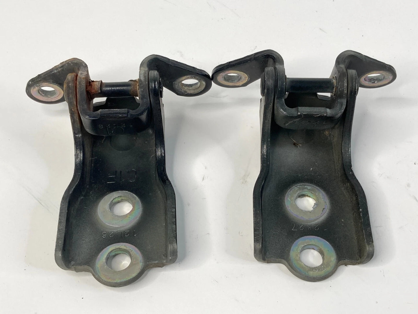 12-15 CHEVROLET CAPTIVA SPORT FRONT RIGHT PASSENGER DOOR UPPER & LOWER HINGE SET