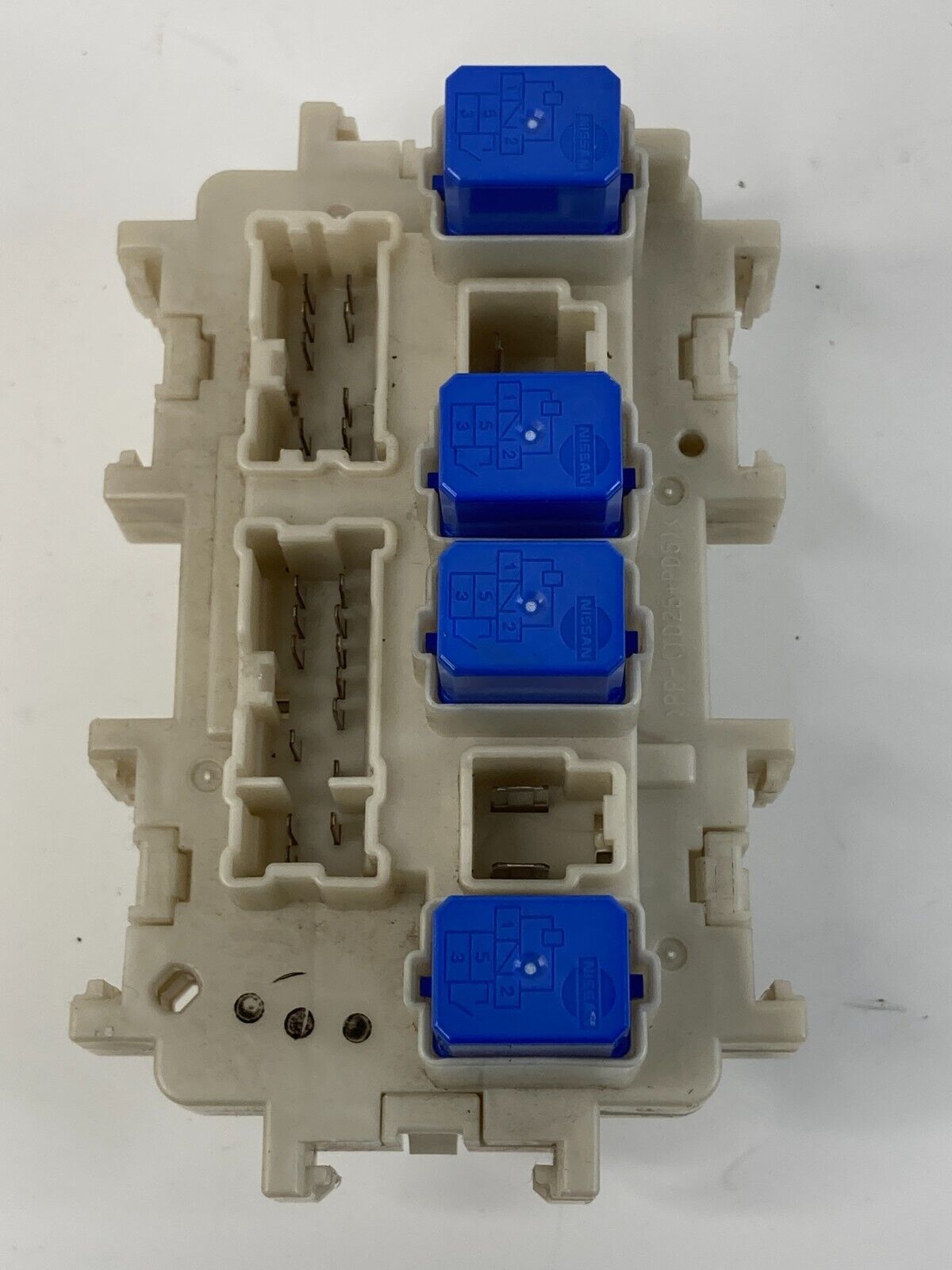 2010-2014 Nissan Maxima 3.5L AT Cabin Fuse Relay Box Junction Block Unit OEM