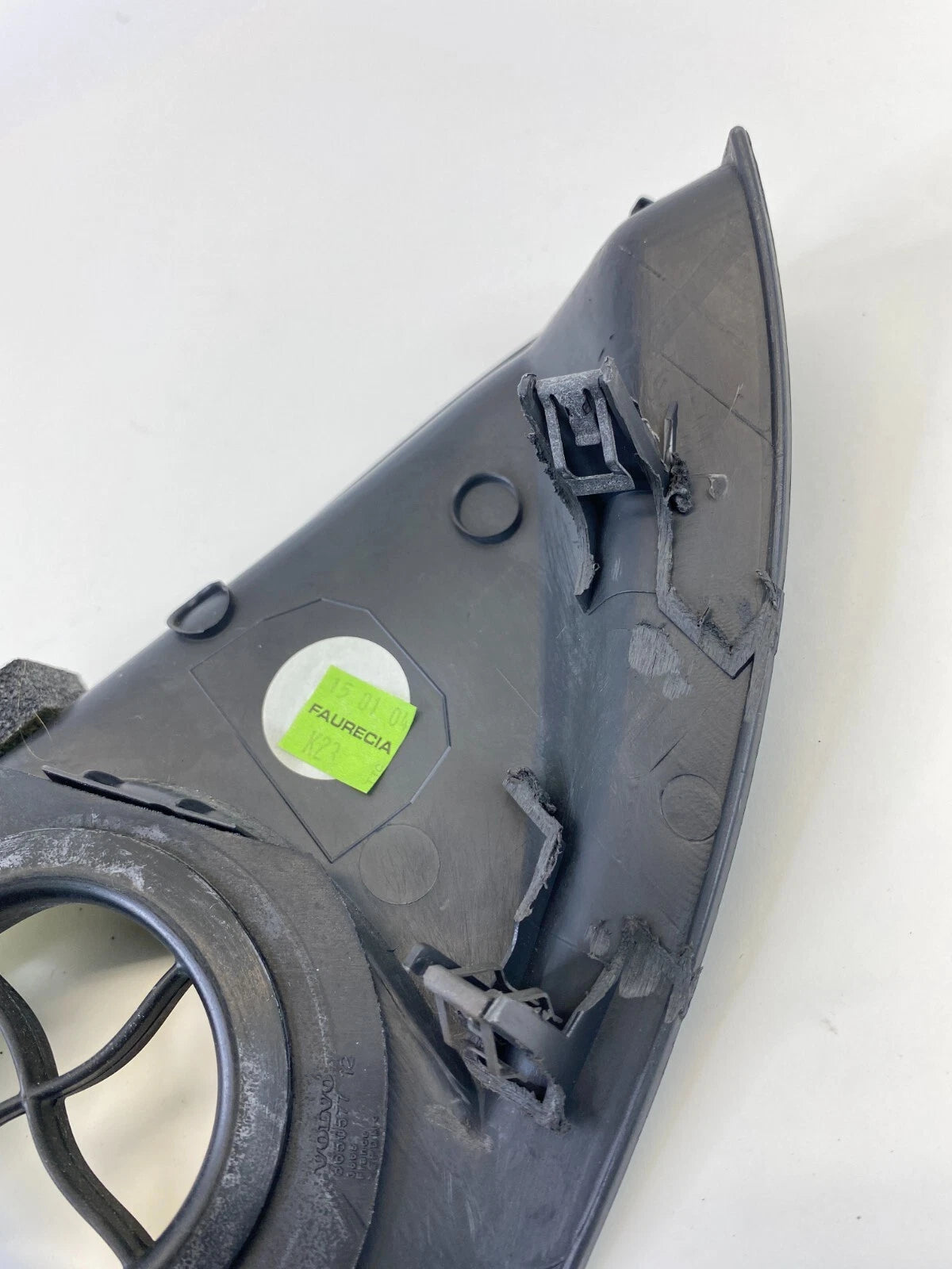 2004-2011 VOLVO S40 DASHBOARD SIDE END CAP PANEL PASSENGER OEM FACTORY 30672383