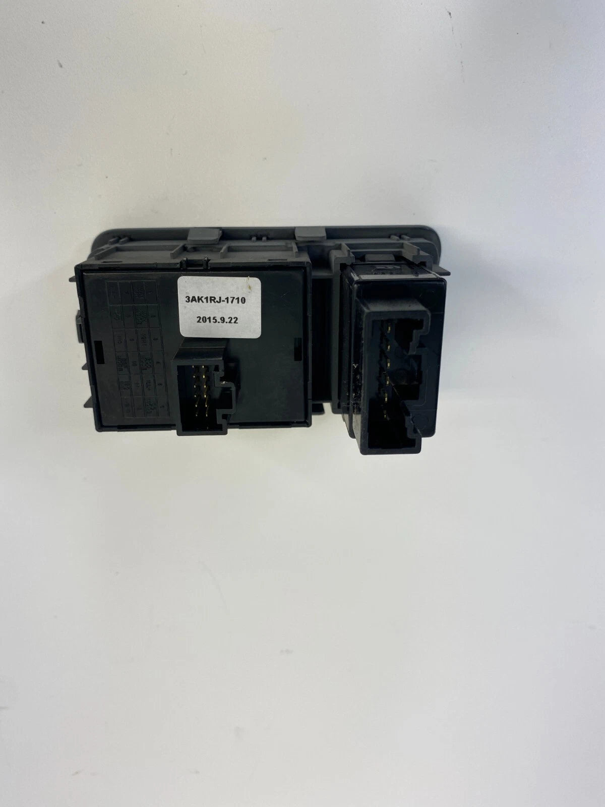2012-2017 HYUNDAI ACCENT ECO TRACTION CONTROL DIMMER SWITCH OEM 3AK1RJ-1710