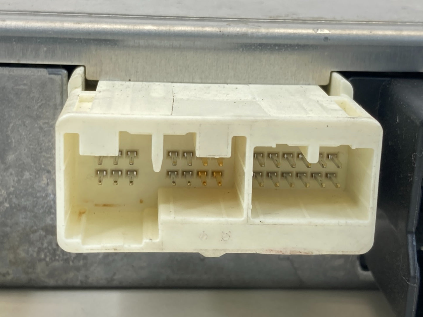 2008-2010 Toyota Highlander Power Steering Control Module 89650-48060 OEM