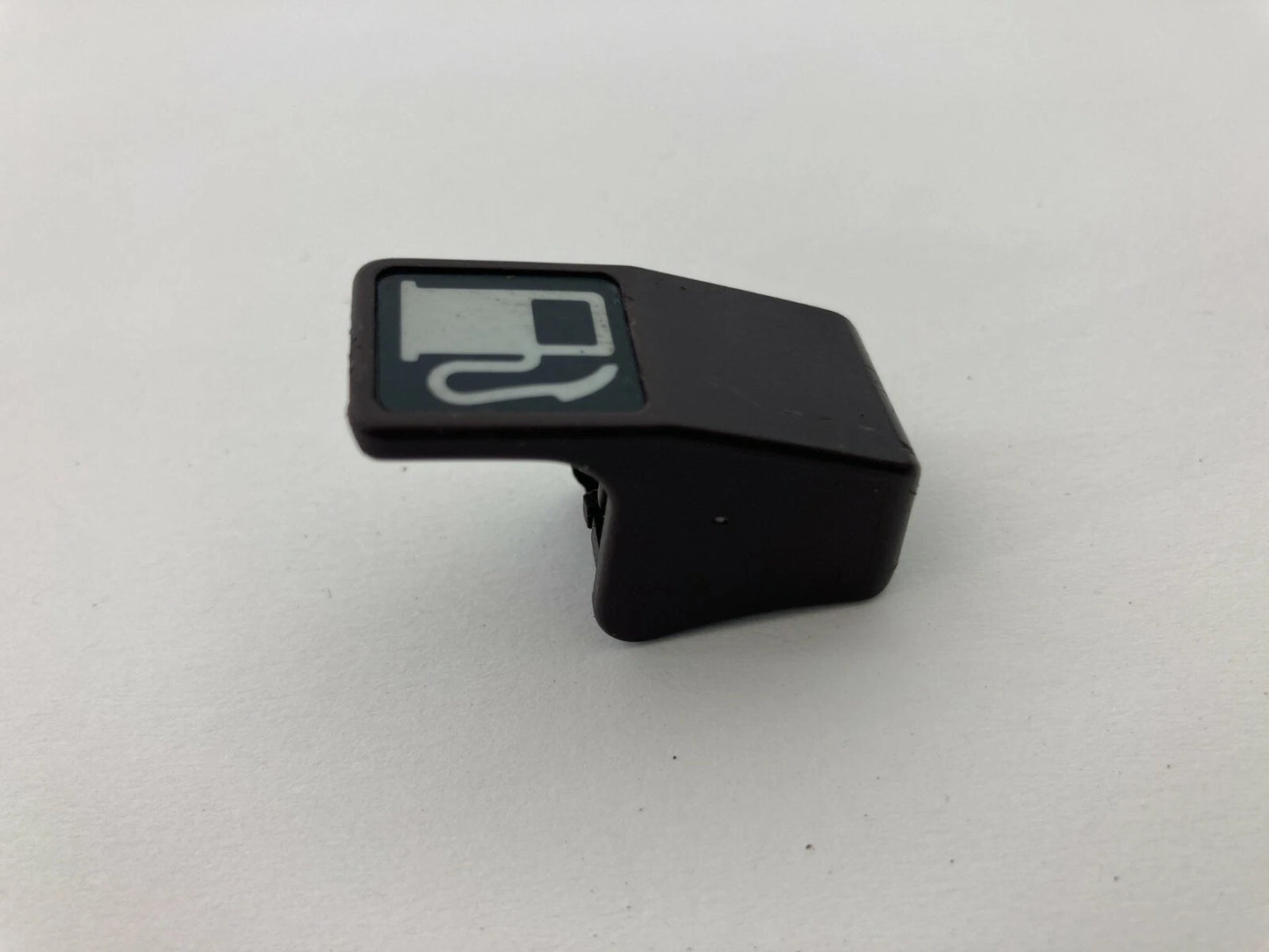 1986-1989 HONDA ACCORD SEDAN FUEL DOOR GAS RELEASE HANDLE OPENER LEVER SWITCH