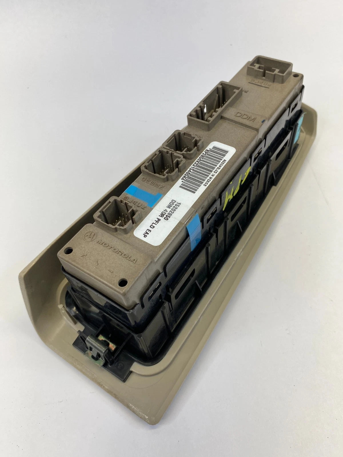 2003-2006 CHEVROLET TAHOE FRONT LEFT DRIVER MASTER POWER WINDOW SWITCH 15202850
